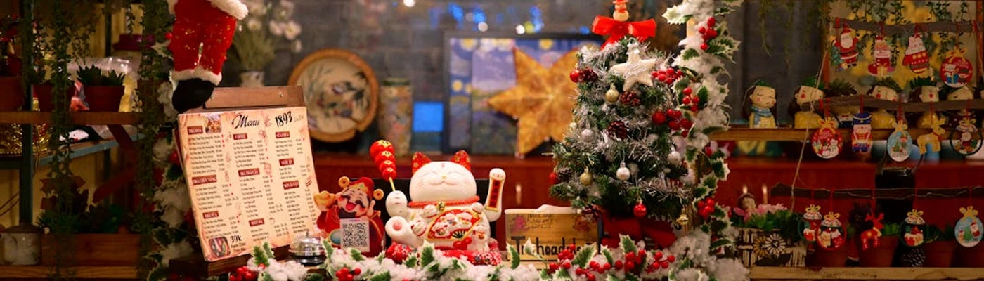 christmas season saving gifts